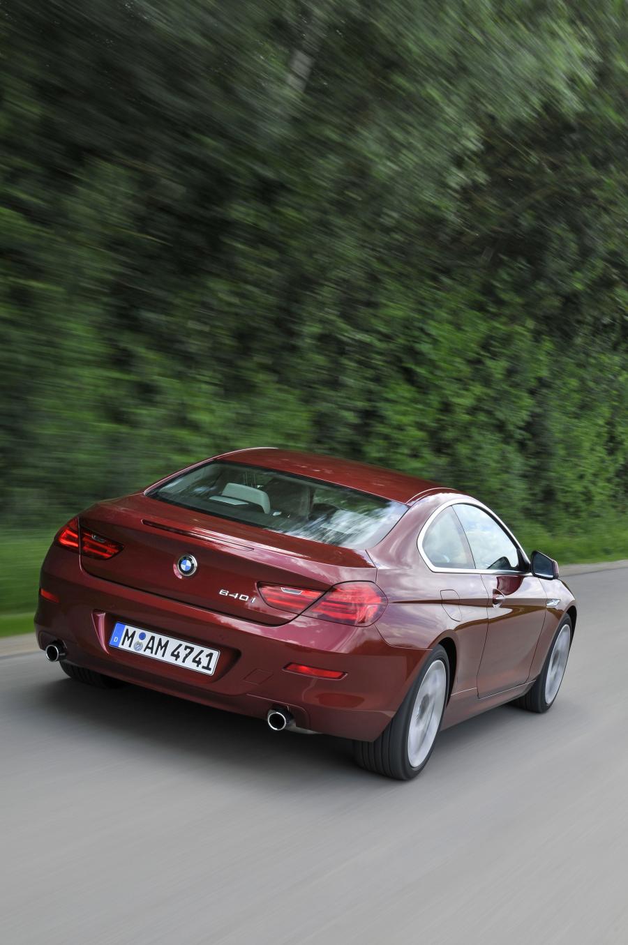  BMW 640i Coupe 2011 года  (фото 39 из 100)
